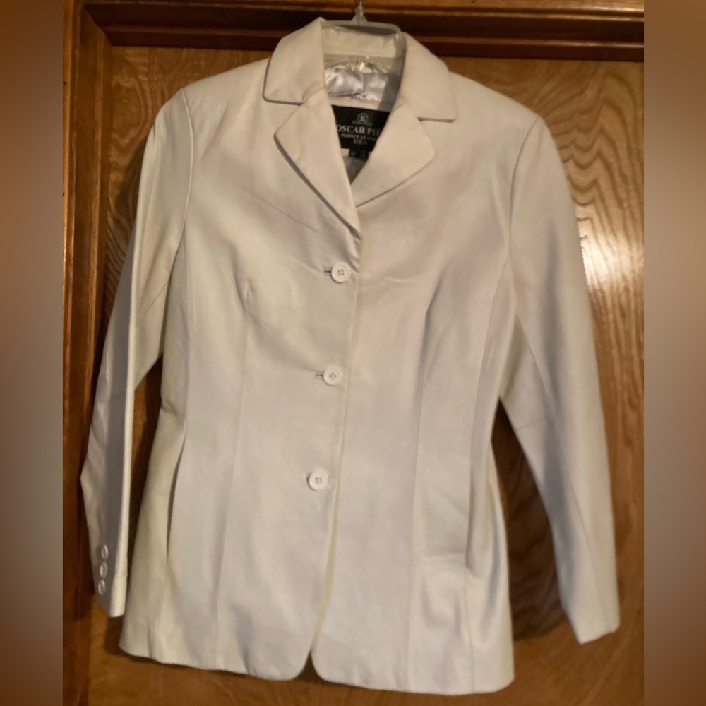 Oscar Piel ladies leather blazer